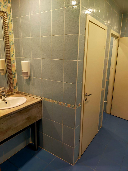 Сдаётся блок офис, 200 м² в  центре фото