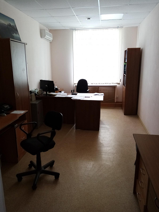 Отдельно стоящее здание, 2 077 м² фото