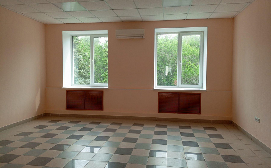 Отдельно стоящее здание, 2 077 м² фото