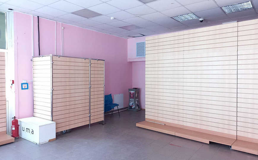 Сдам торговое помещение, 55 м² фото