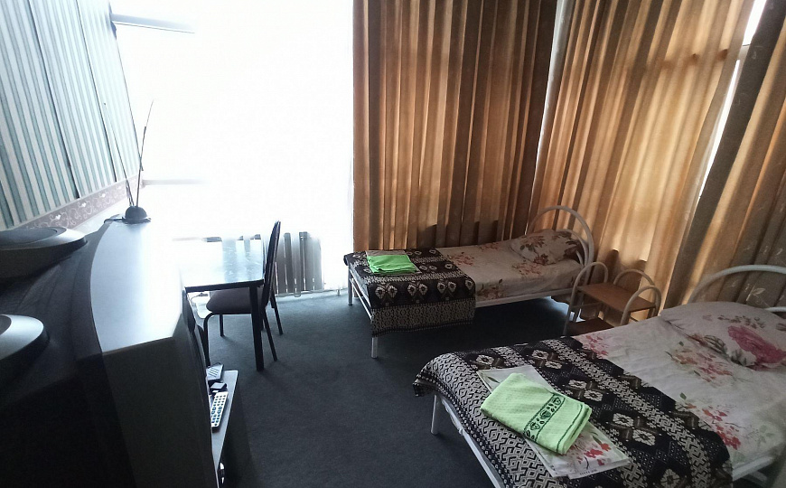 Сдаю гостиницу на 80 номеров возле Красной площади, 1 100 м² фото