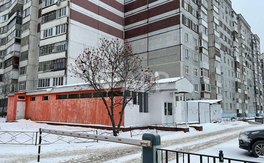 Торгово-производственное здание. фото