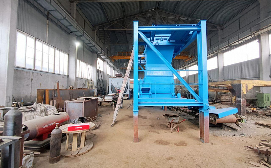 Аренда помещения с кран-балками. фото