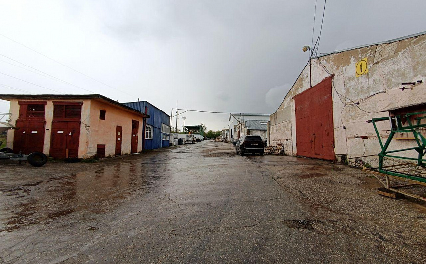 Аренда помещения с кран-балками. фото