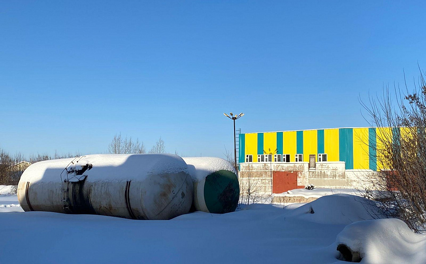 Продаю производственный комплекс 2520м² с з/у 2 га фото