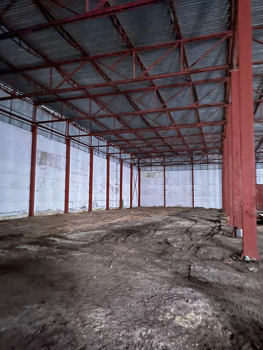 Продаю производственный комплекс 2520м² с з/у 2 га фото