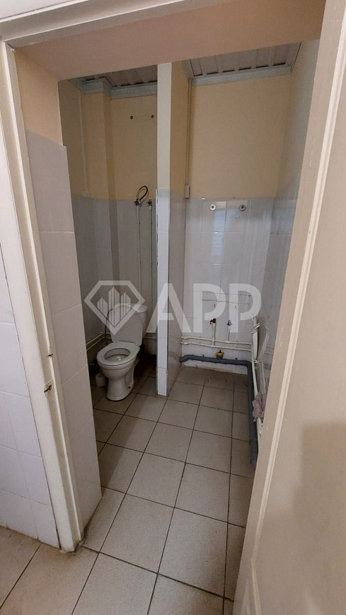 Продам помещение свободного назначения фото