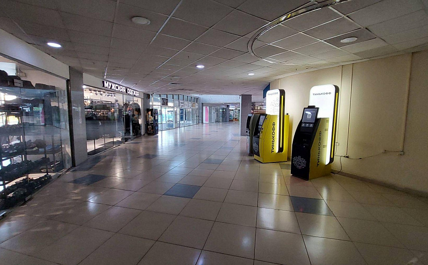 Продажа здания в деловом центре города. фото