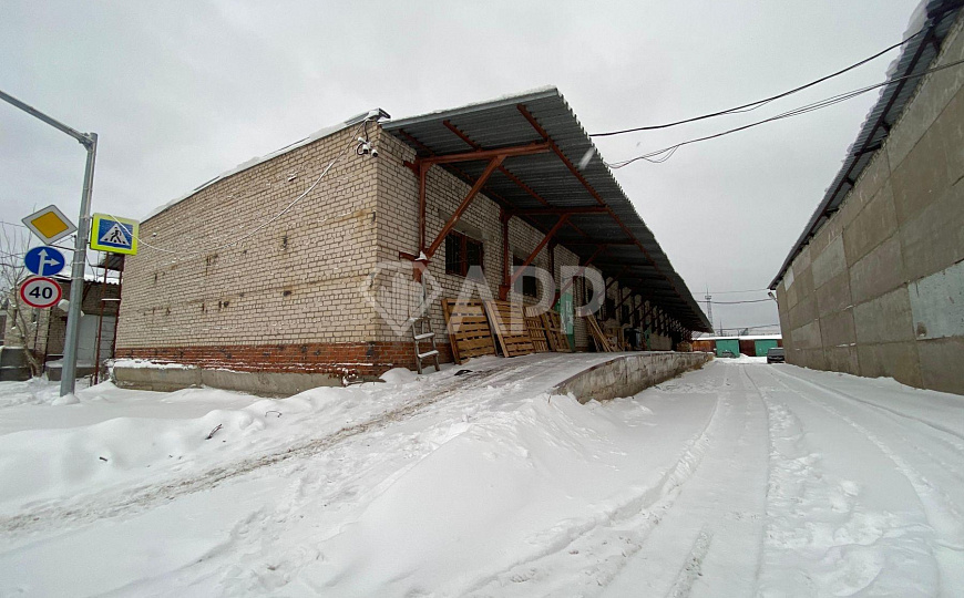 Продам складской комплекс с арендаторами фото