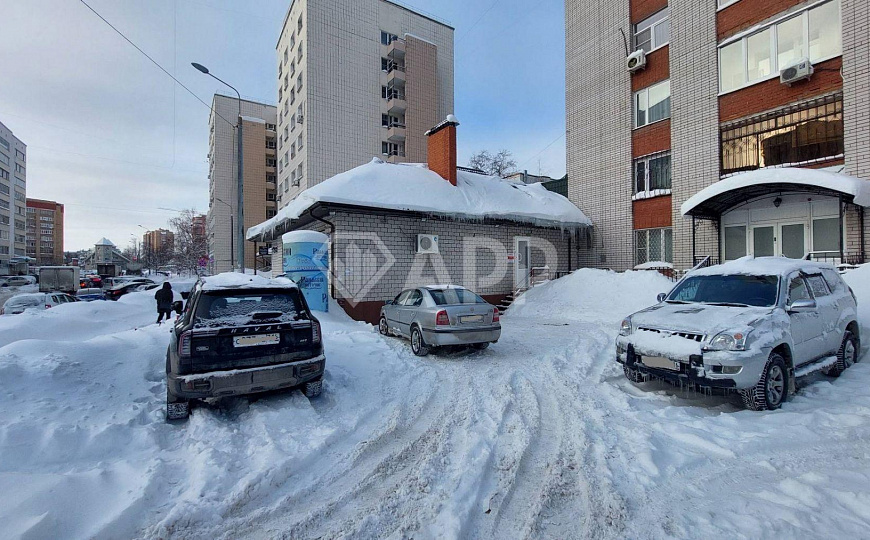 Продажа здания в центре, 433,7 м² фото