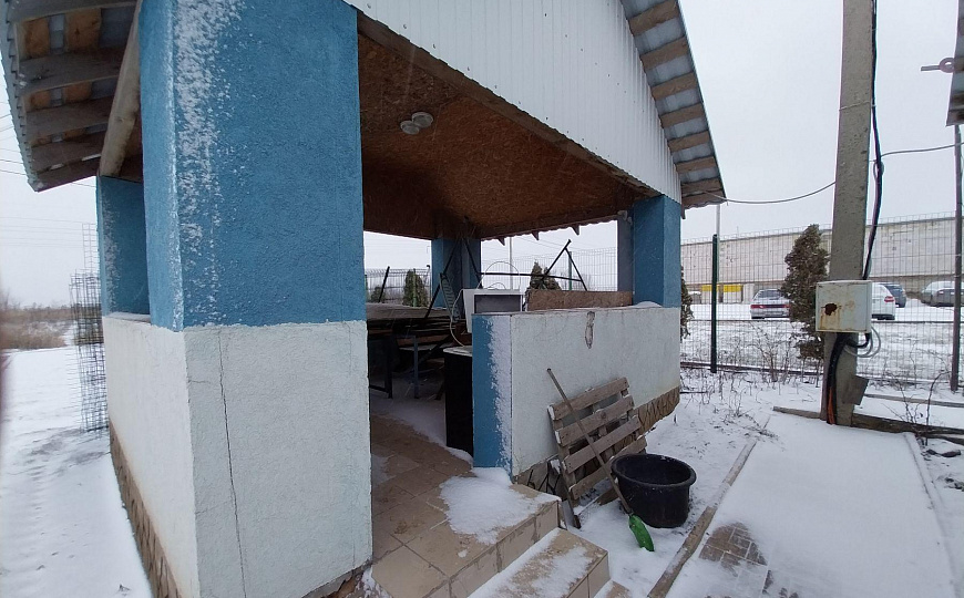 Продается придорожный комплекс с арендным бизнесом на федеральной автодороге на земле 1,5 Га фото