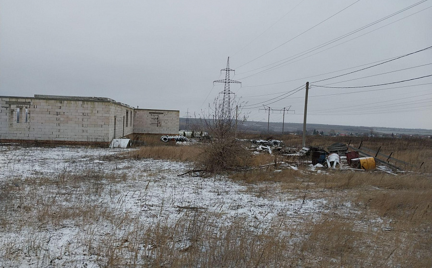 Продается придорожный комплекс с арендным бизнесом на федеральной автодороге на земле 1,5 Га фото