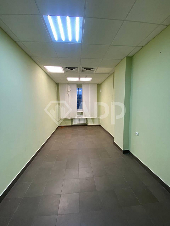 Сдаю офисное помещение 707,6м² в удобной локации фото