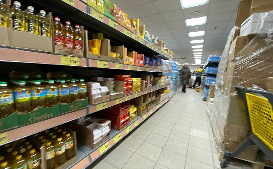 Продажа здания с арендаторами фото