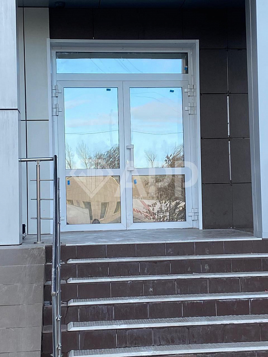 Помещение со своим входом фото