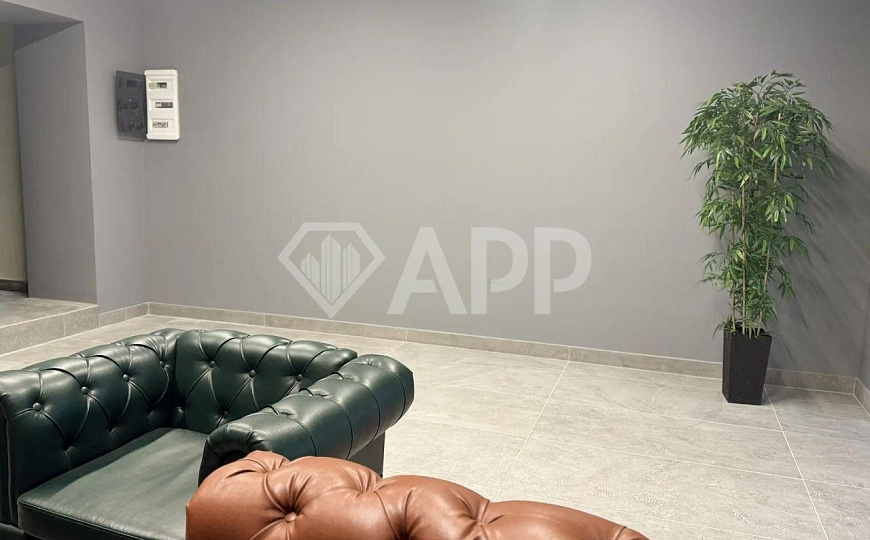 Помещение со своим входом фото