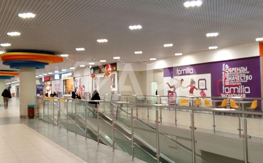 Помещение на выходе из Ленты фото