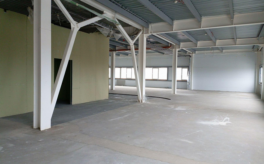 Производственное помещение 1500 м2 фото