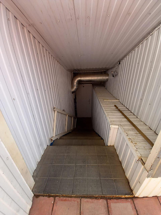 Торгово-офисное помещение 281 м2 фото