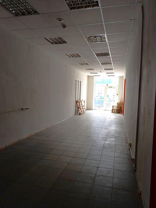 Сдам торговое помещение, не число м² фото