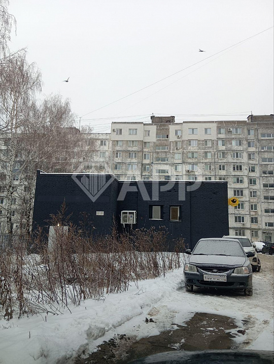 Продажа здания с арендатором "Чижик" фото