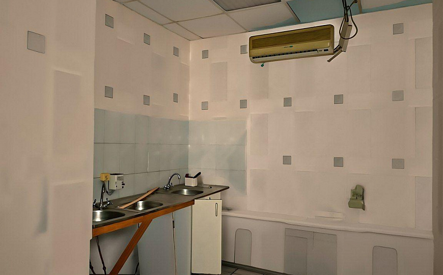 Торговое помещение 239 м2 фото