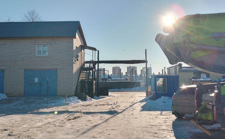 Сдаётся склад на хорошей транспортной развязке фото