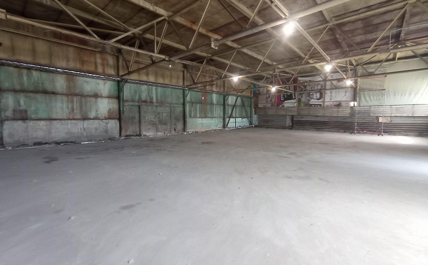 Сдаётся склад на хорошей транспортной развязке фото