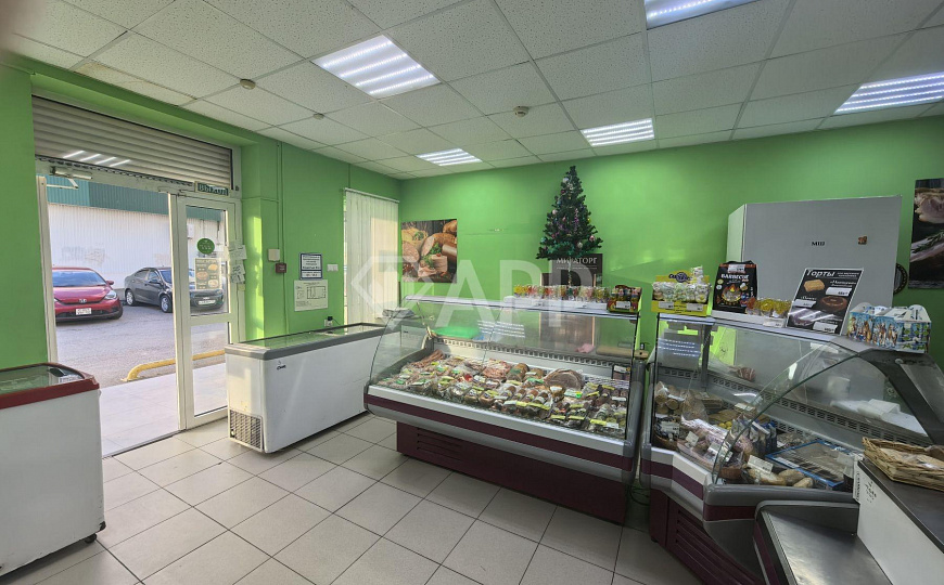 Продам торговое помещение, 500 м² фото