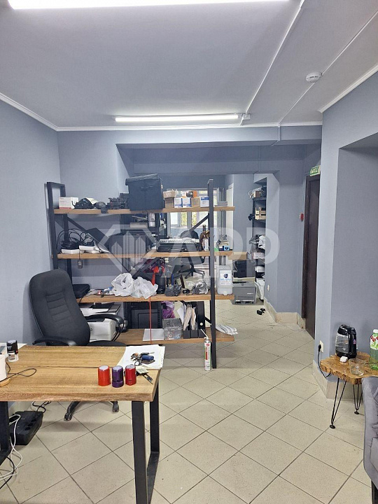 Продам помещение с арендаторами, 86,6м² фото