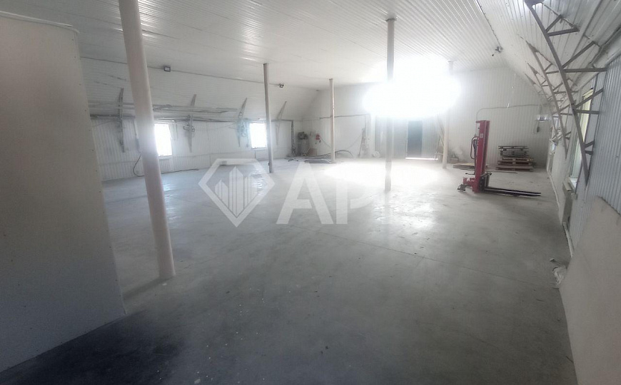 Сдаю 350 м2, теплое помещение! фото