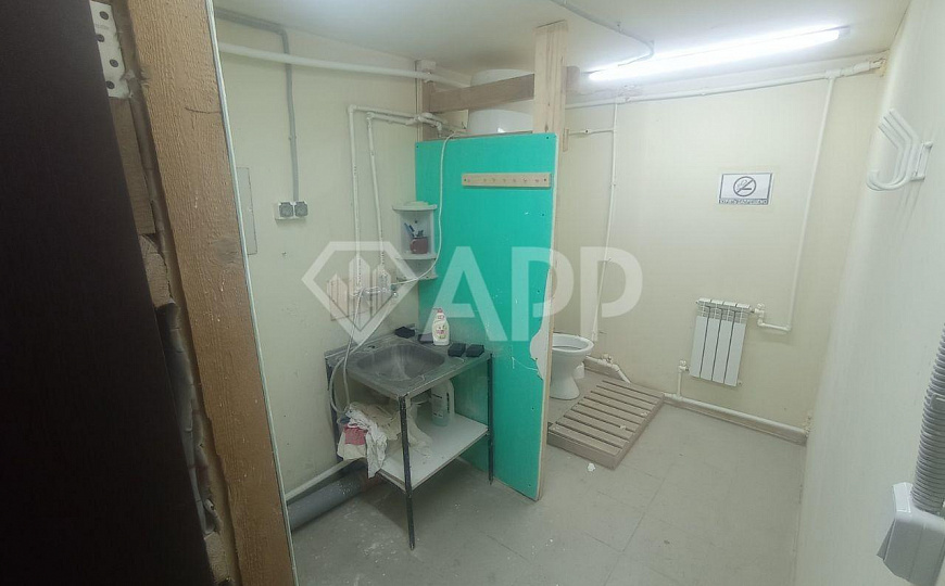 Сдаю 350 м2, теплое помещение! фото