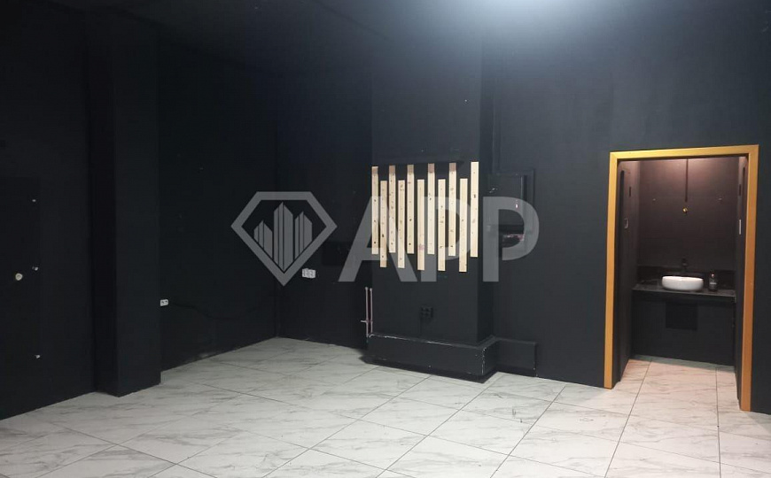 Сдаю 1 этаж с ремонтом на Метальникова, 51 м² фото