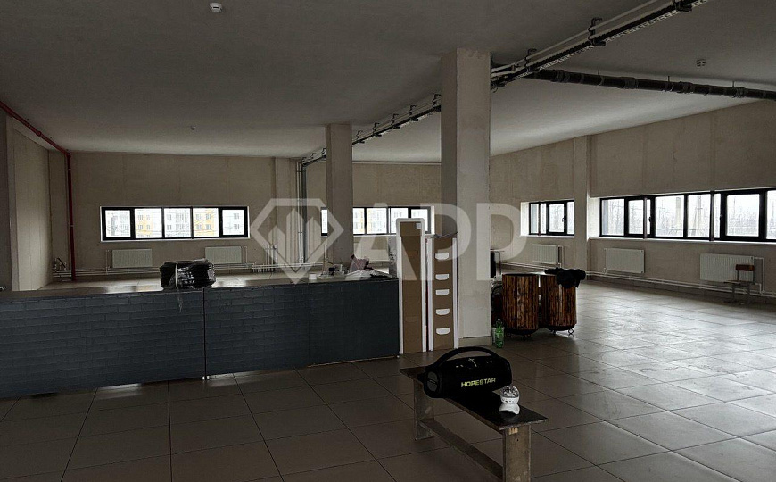 Сдам помещение свободного назначения, 360 м² фото