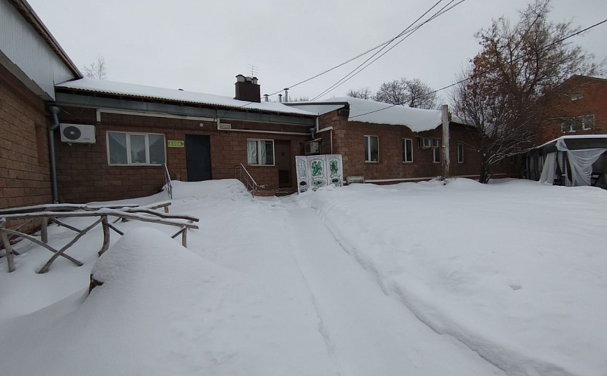 Гостиница с банным комплексом 734 м2 фото