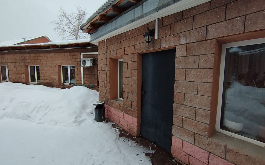 Гостиница с банным комплексом 734 м2 фото