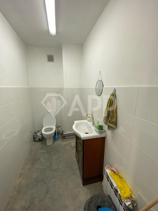 На первой линии продается здание с з/у фото