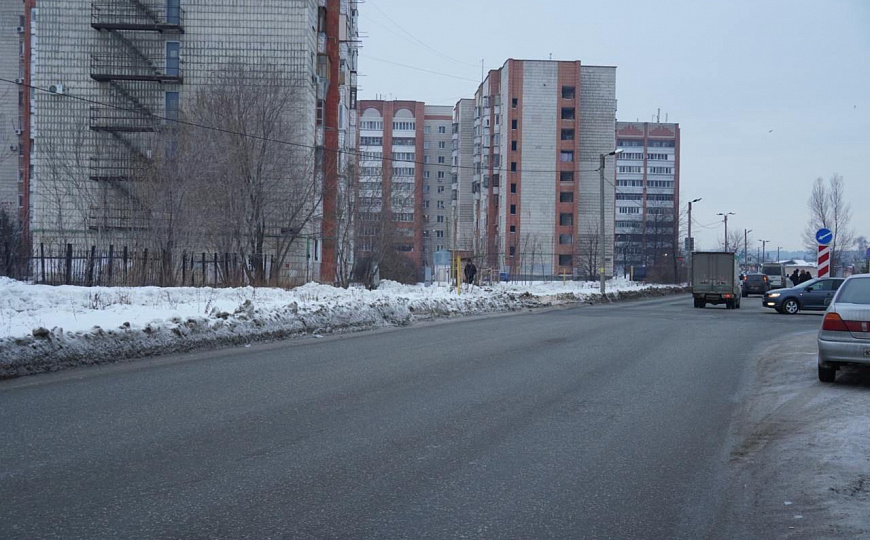 Сдам торговые площади на первой линии фото