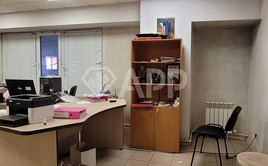 Продается склад 1427м² ул. Гвардейская 53 фото