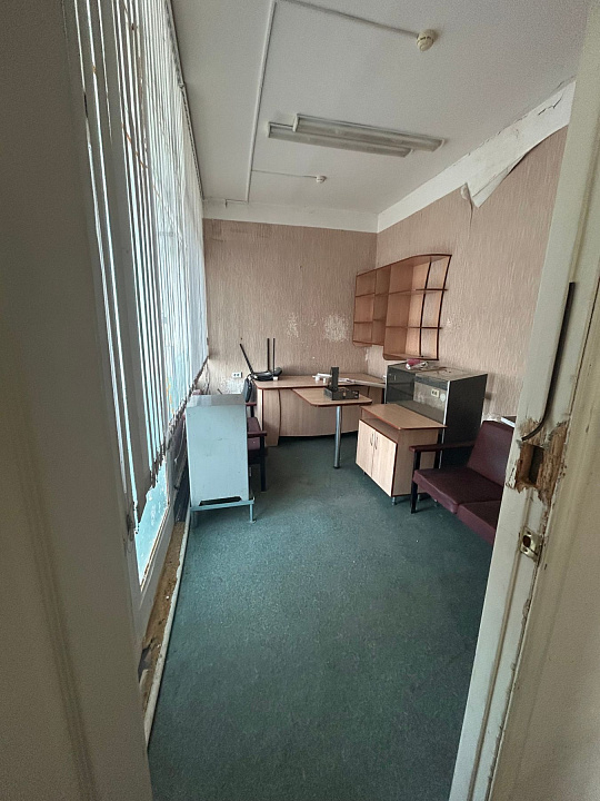 Отличное помещение на трафике, 238,7 кв.м.. фото