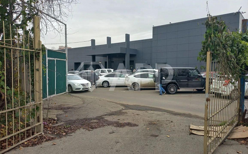 Сдам офисное помещение, 370 м² фото