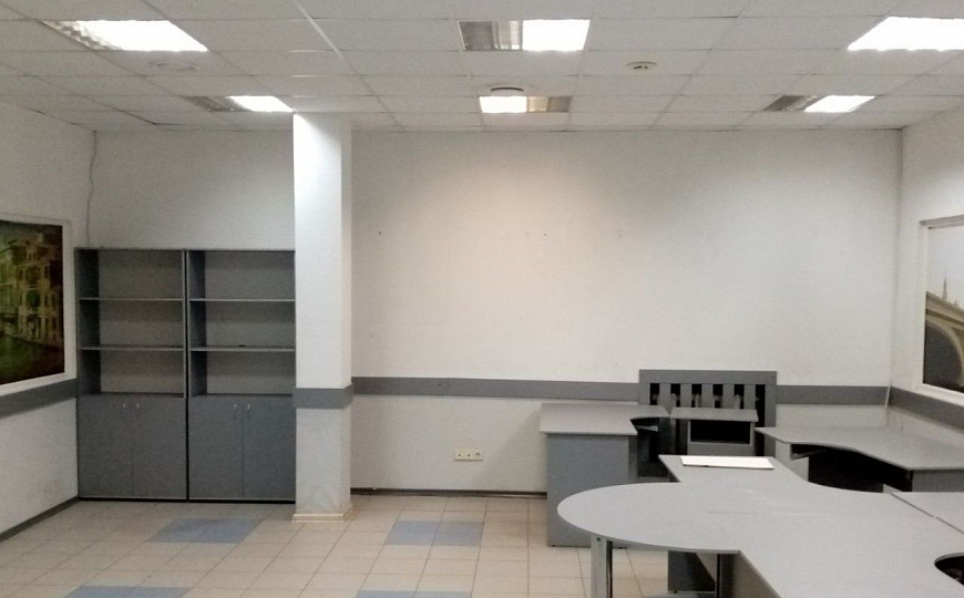 Отдельно стоящее здание в историческом центре города, 364 м² фото