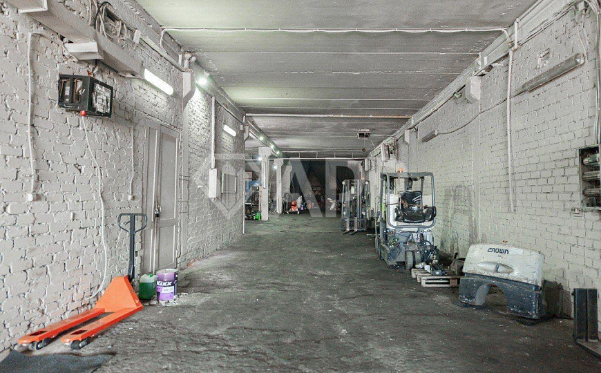 Продаю базу 996м² с з/у 62,4 сотки. фото