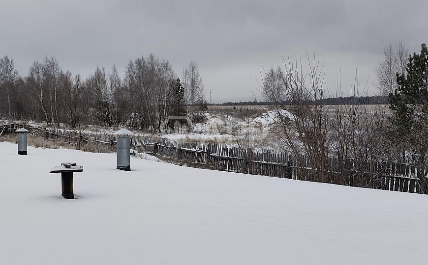 Продаю базу 996м² с з/у 62,4 сотки. фото