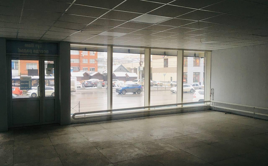 Торговая площадь 135м2 фото