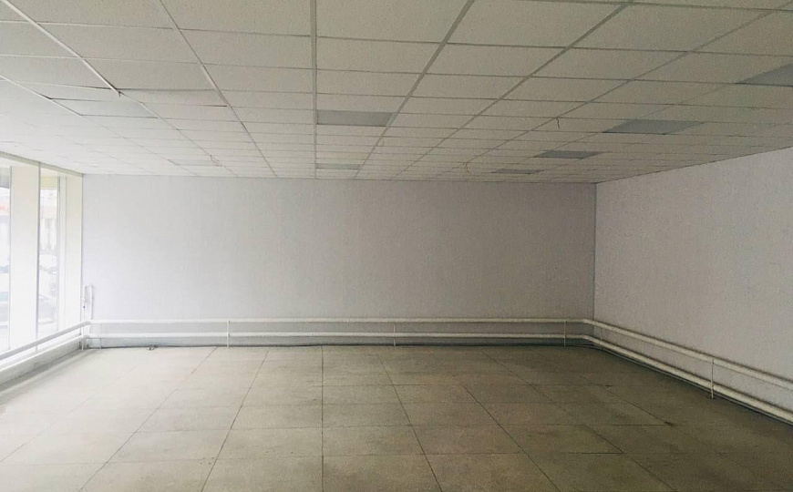 Торговая площадь 135м2 фото