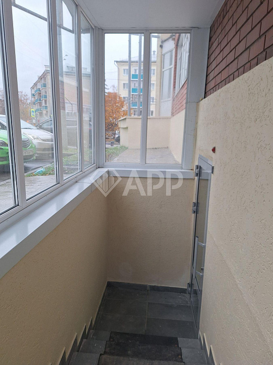 Сдам помещение в цоколе с окнами, 57,1м² фото