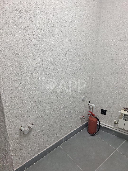 Сдам помещение в цоколе с окнами, 57,1м² фото