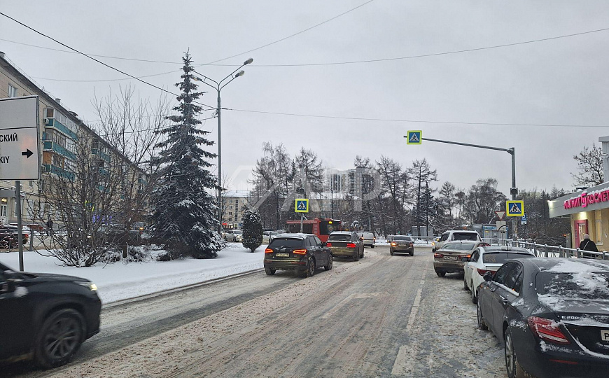 Сдам помещение в цоколе с окнами, 57,1м² фото