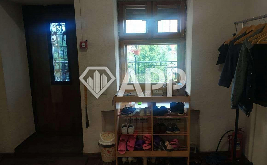 Продам здание в центре фото